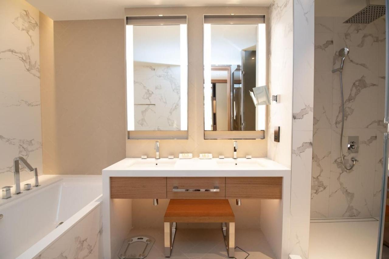 ドバイGorgeous High Floor 3-Bed With Full Burj Viewアパートメント エクステリア 写真